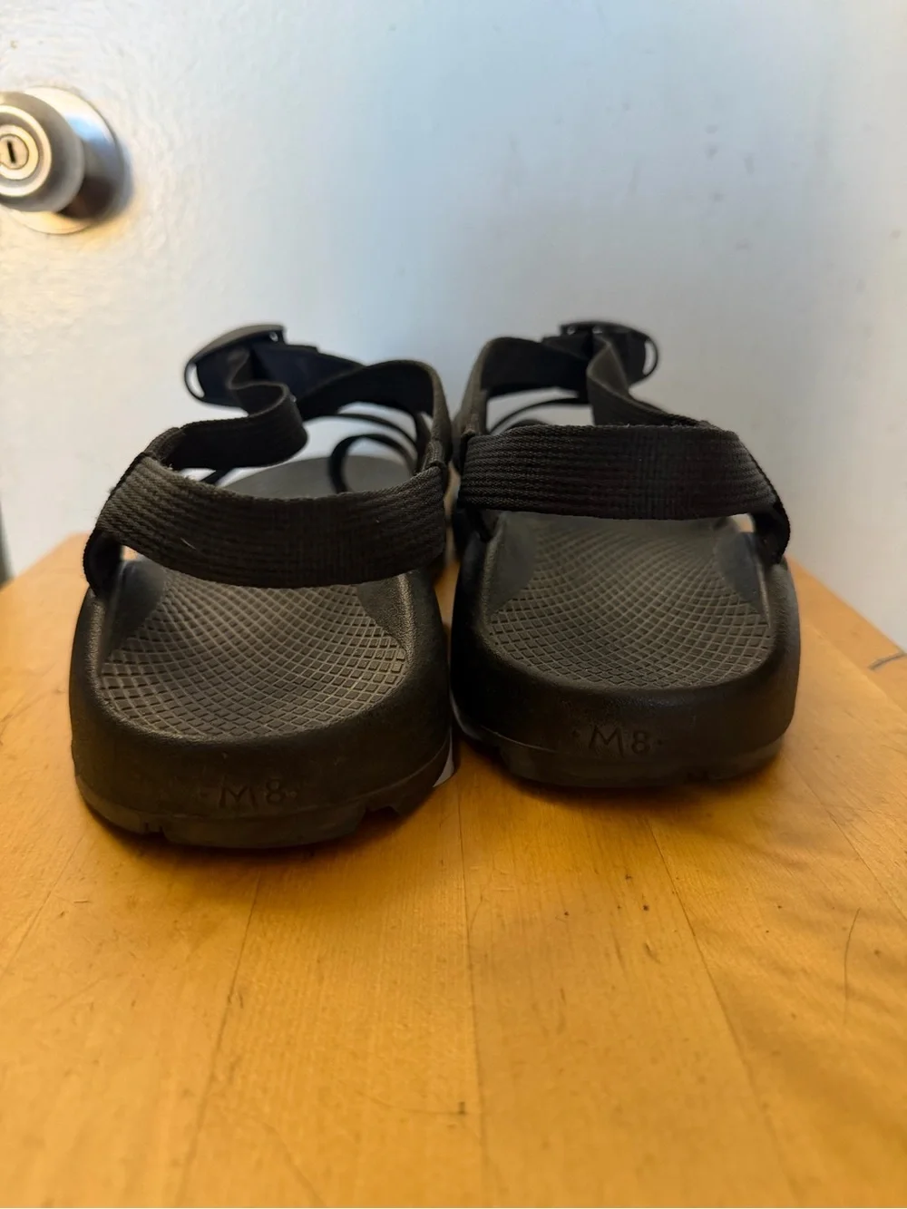 Chaco  Classic Black Sport Hiking Sandals Men’s Size 8